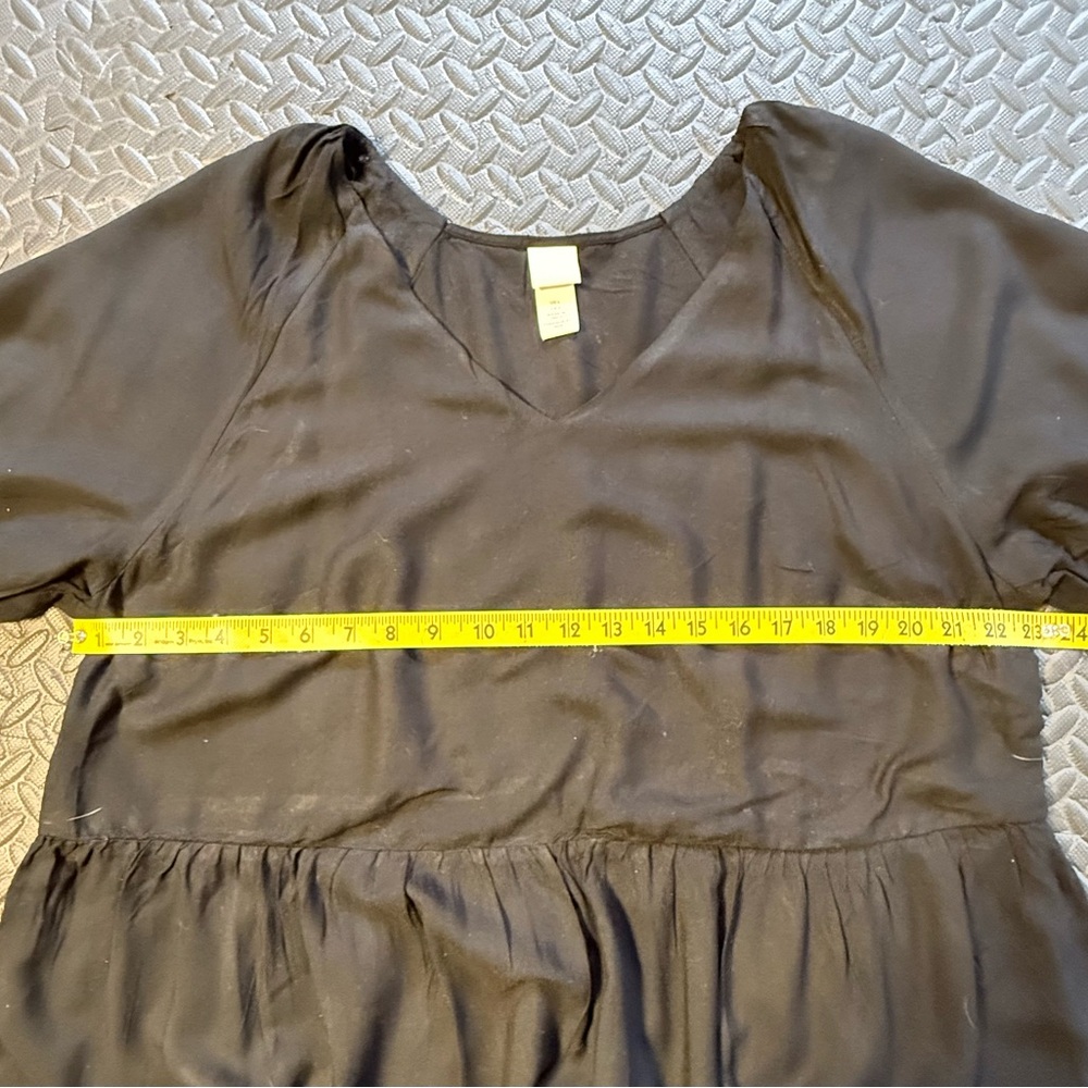H&M Black Short Puff Sleeve Long Tiered Dress Size Large - Picture 5 of 9